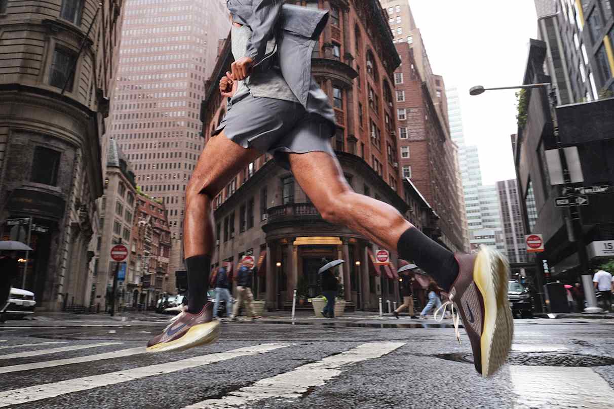 Courir 1 km par jour les bienfaits sur la santé. Nike LU